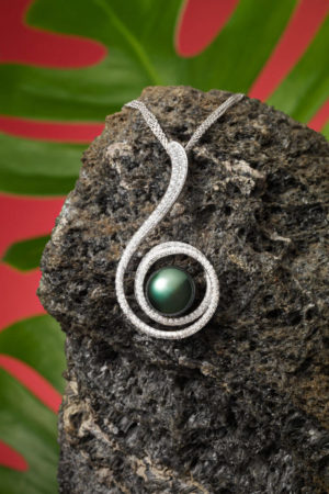 Pearl of Tahiti Necklace - Tabu